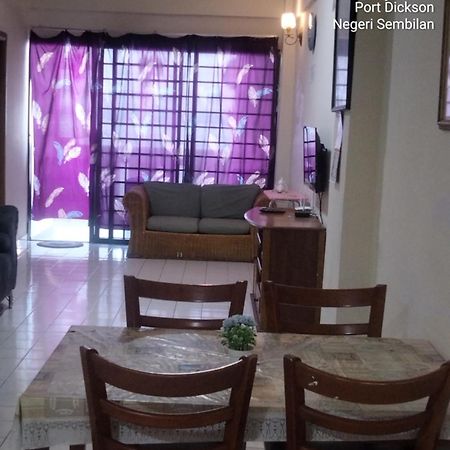 Rosli Homestay Coros Paradise Lagoon พอร์ตดิ๊กสัน ภายนอก รูปภาพ